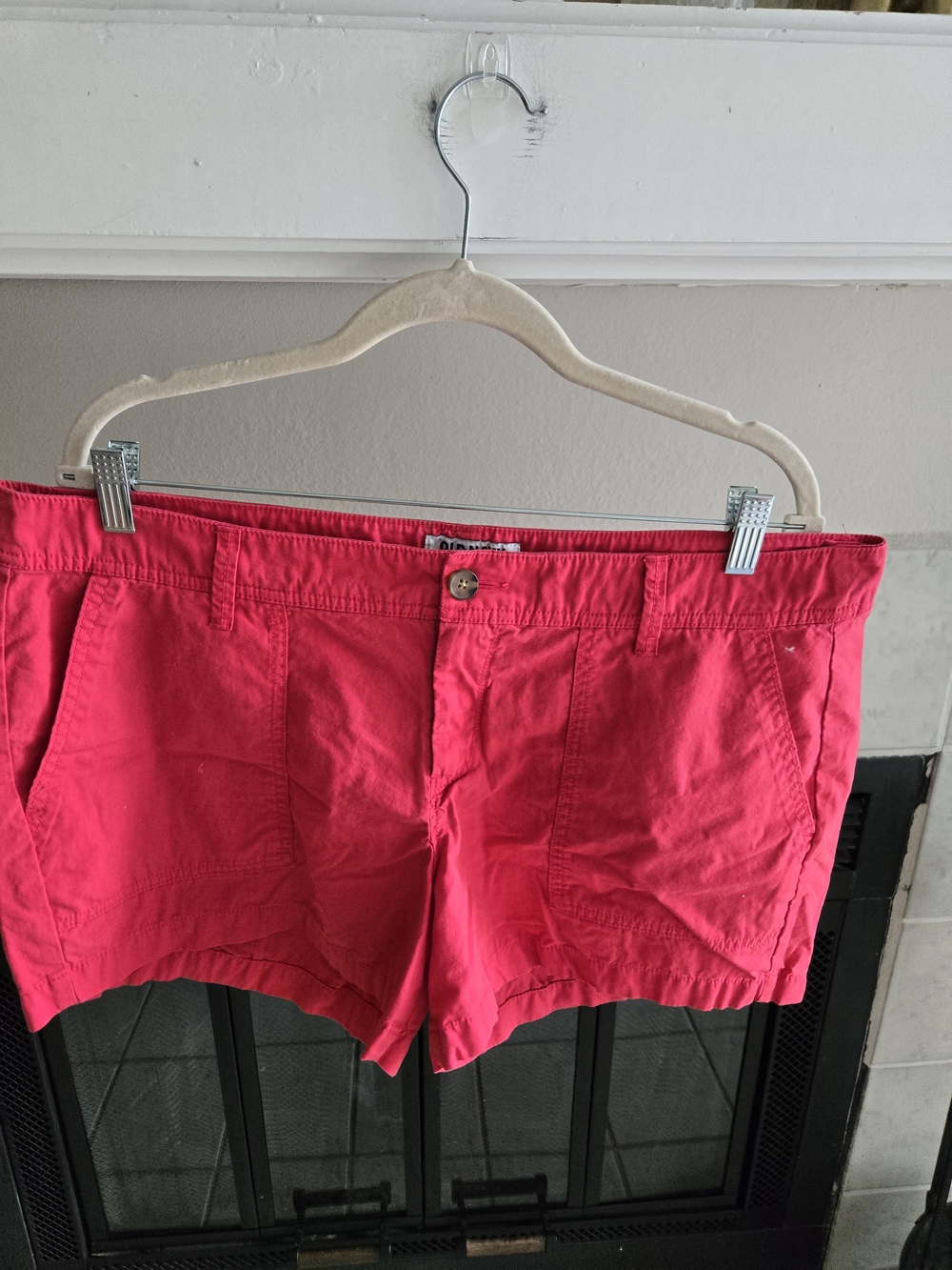 Old Navy Hot Pink Women's Casual Cotton Bermuda Shorts